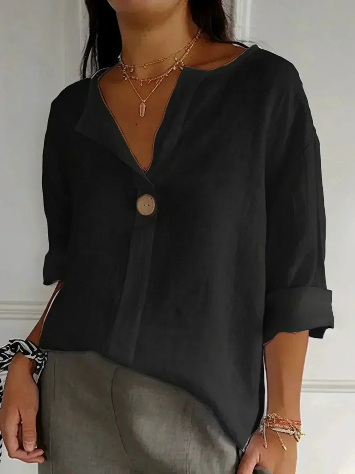 Diana | Relaxed V-Neck Top