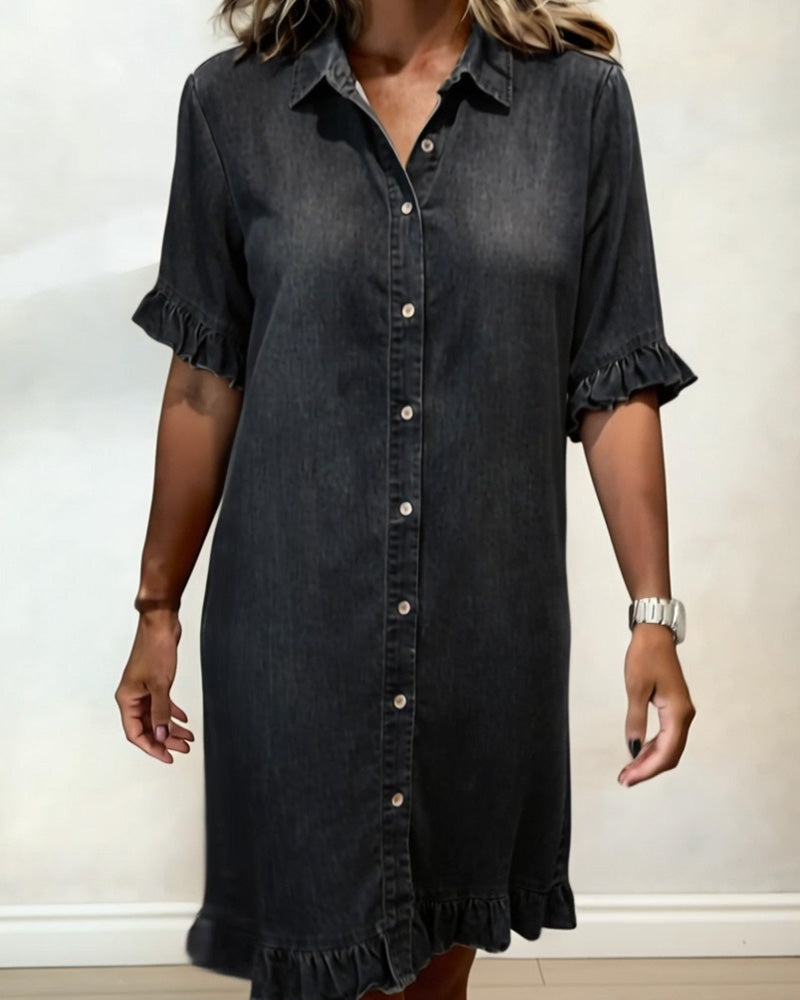 Belinda | Comfortable denim dress with flattering ruching
