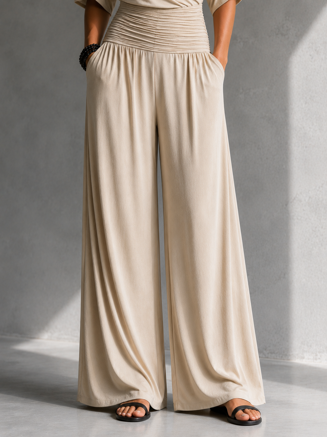 Alessia Elegant Jumpsuit with Open Shoulders