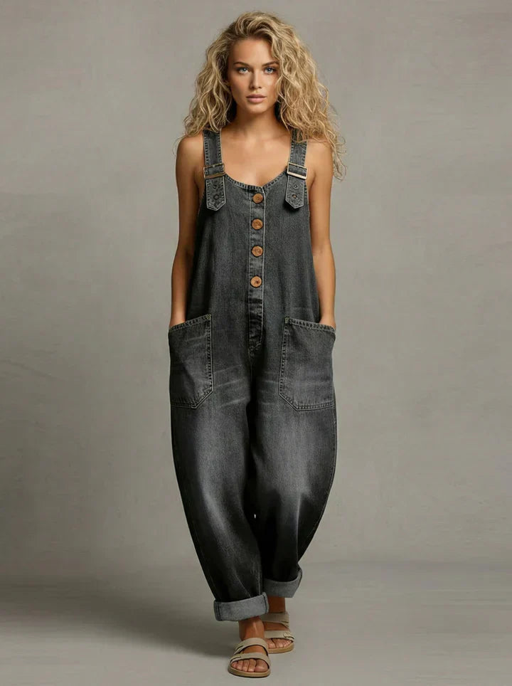 ROCIO - The comfortable and stylish denim jumpsuit that elevates your daily look