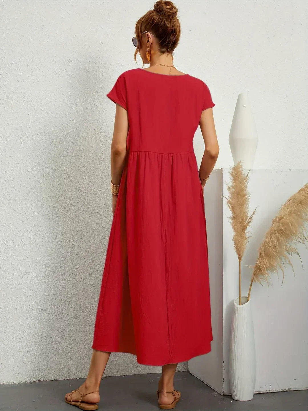 Vera | Flowing Midi Dress
