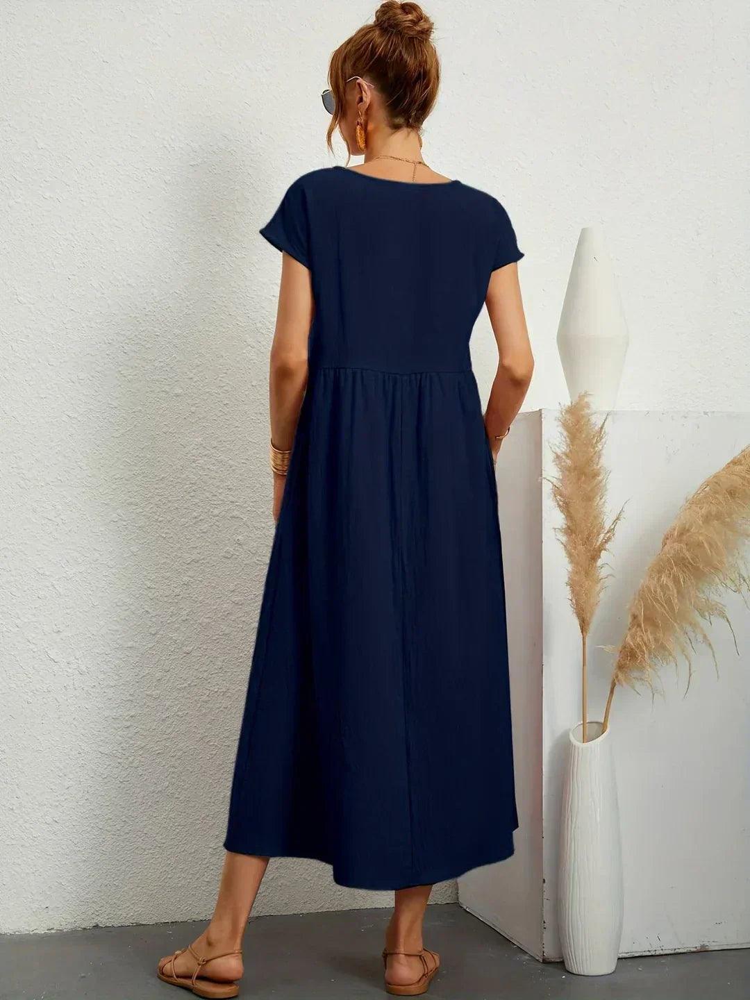 Vera | Flowing Midi Dress
