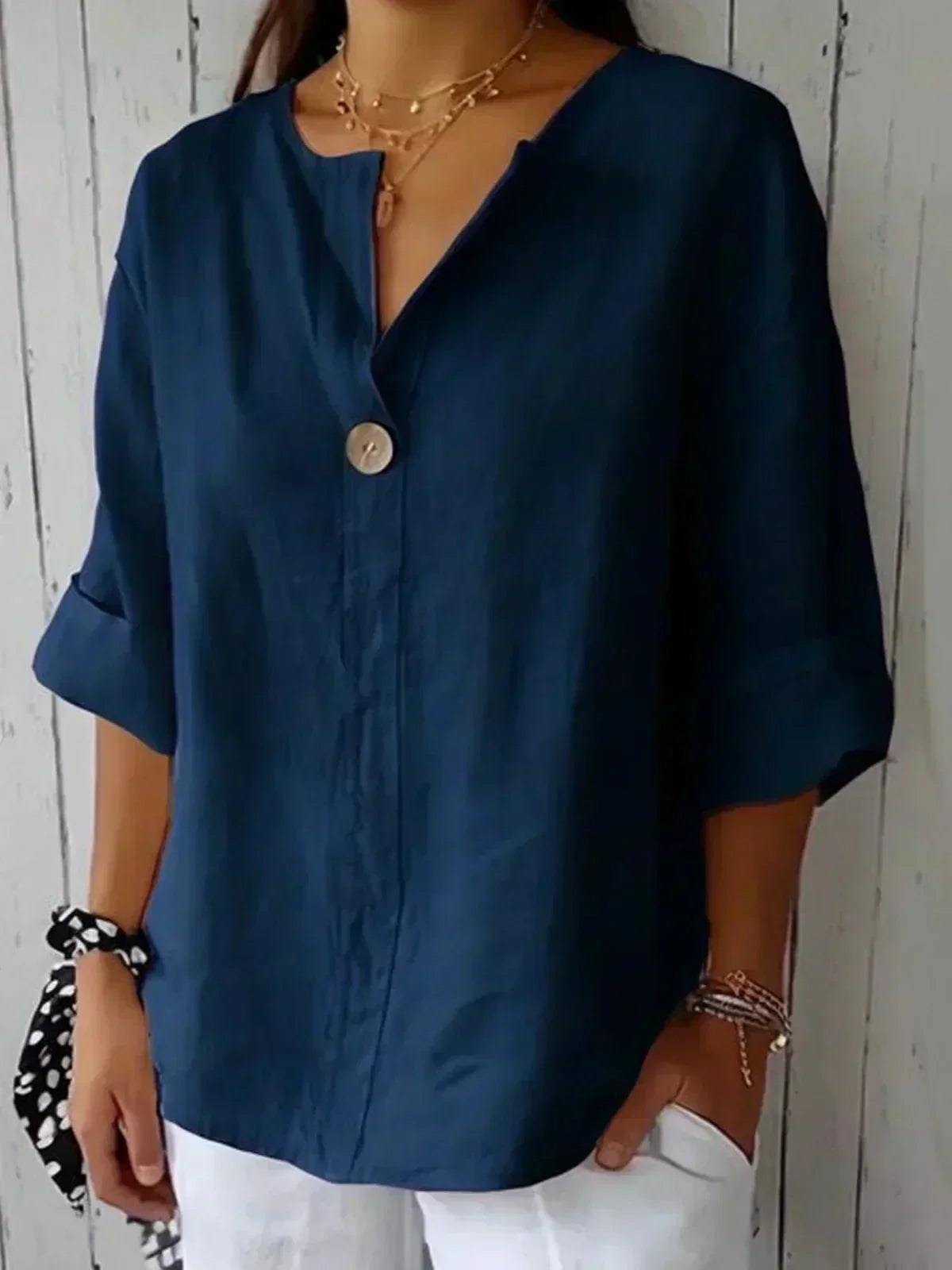 Diana | Relaxed V-Neck Top