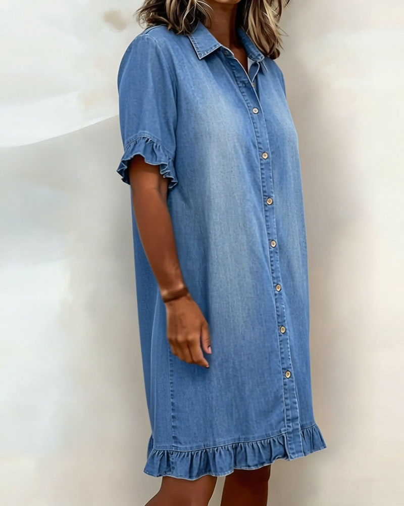 Belinda | Comfortable denim dress with flattering ruching