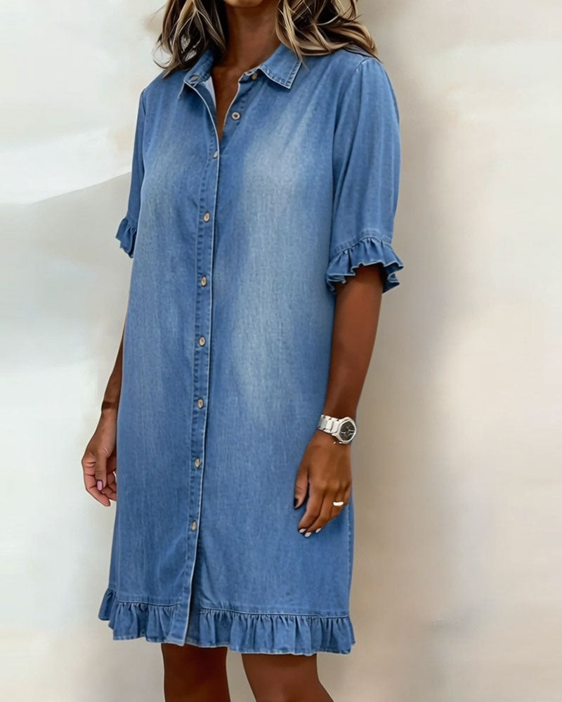 Belinda | Comfortable denim dress with flattering ruching