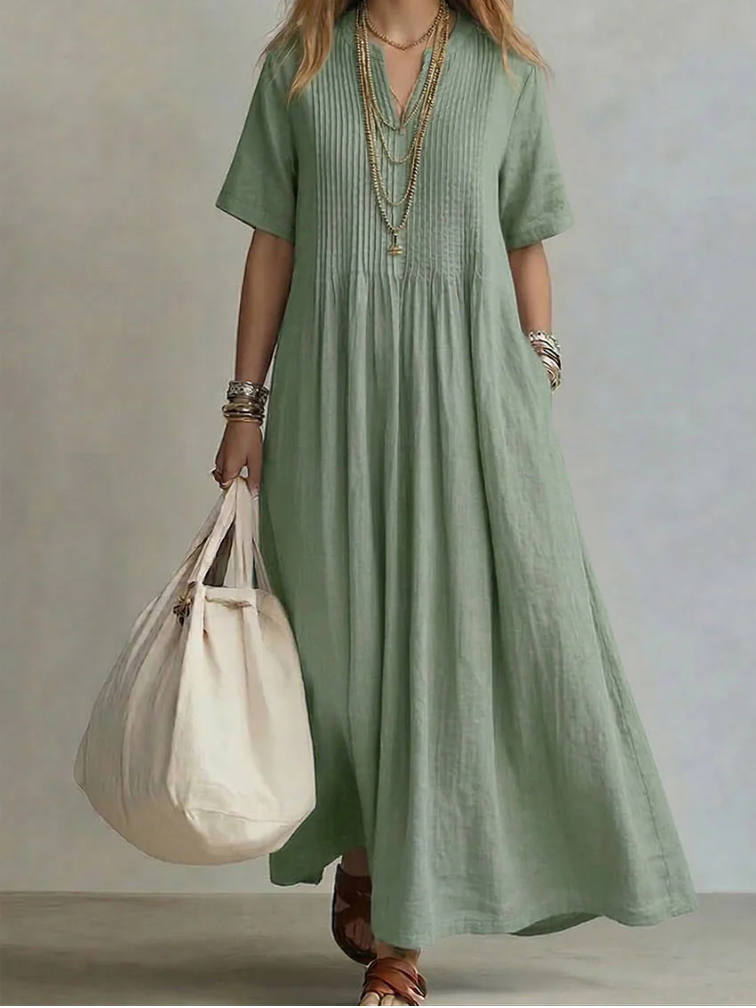 Noor | Flowing and Elegant Pleated Dress
