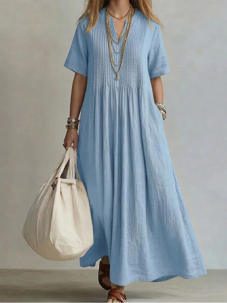 Noor | Flowing and Elegant Pleated Dress