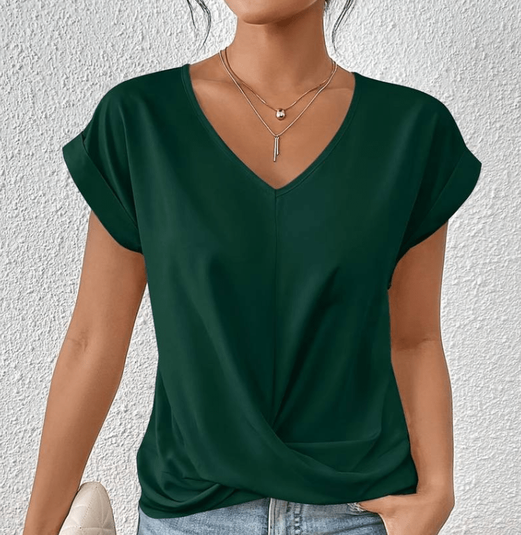 Barbara | Tummy Tucking V-Neck Top