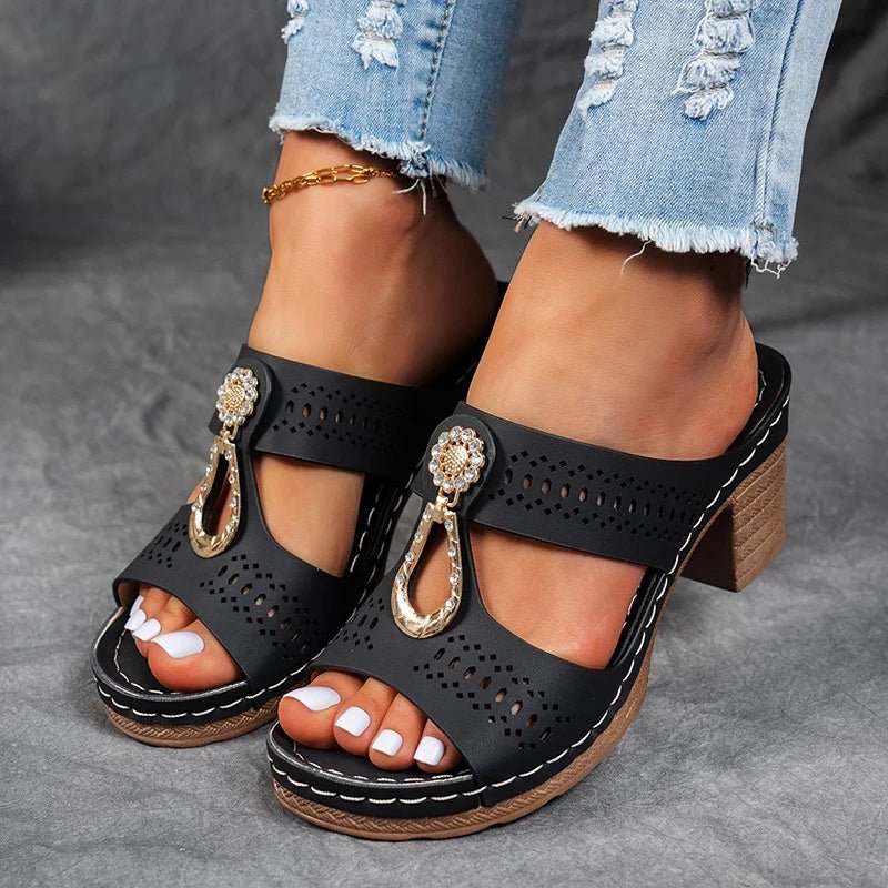 Faith | chic and comfortable orthopedic sandals
