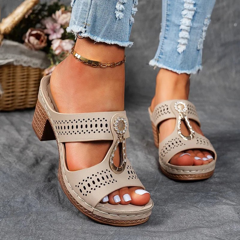 Faith | chic and comfortable orthopedic sandals